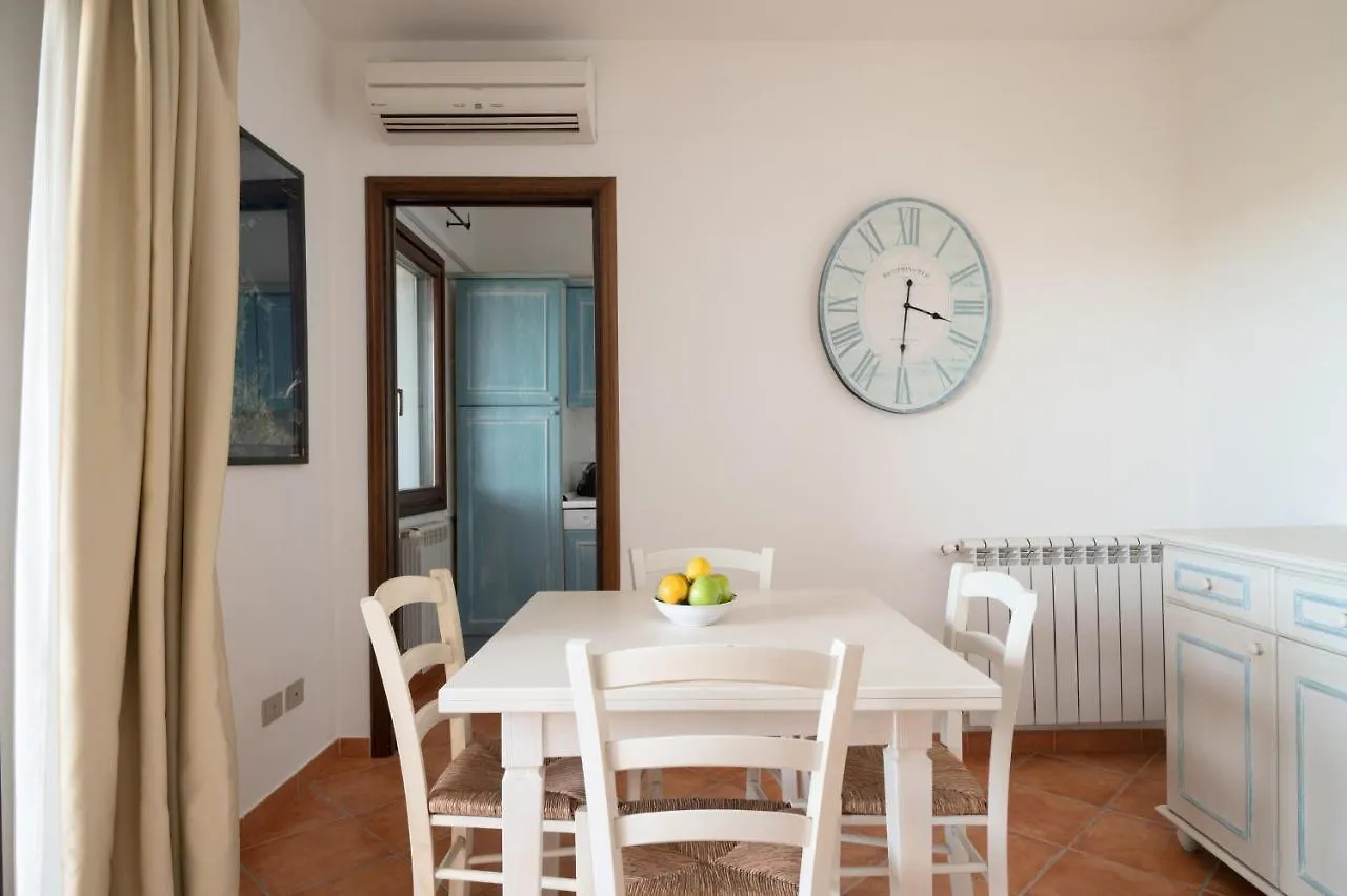 Sea Shell - Klodge Olbia 0*,